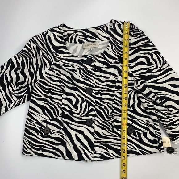 Jones New York Sport Zebra Striped Blazer NWT Medium - Picture 6 of 10
